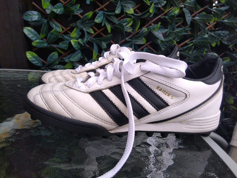 adidas kaiser astro